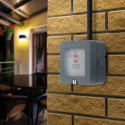 BG 13A Grey Outdoor Weatherproof Fused Connection Unit With RCD -Master Yale Shop bg 13a grey outdoor weatherproof fused connection unit with rcd5050765022347 01i bq scaled