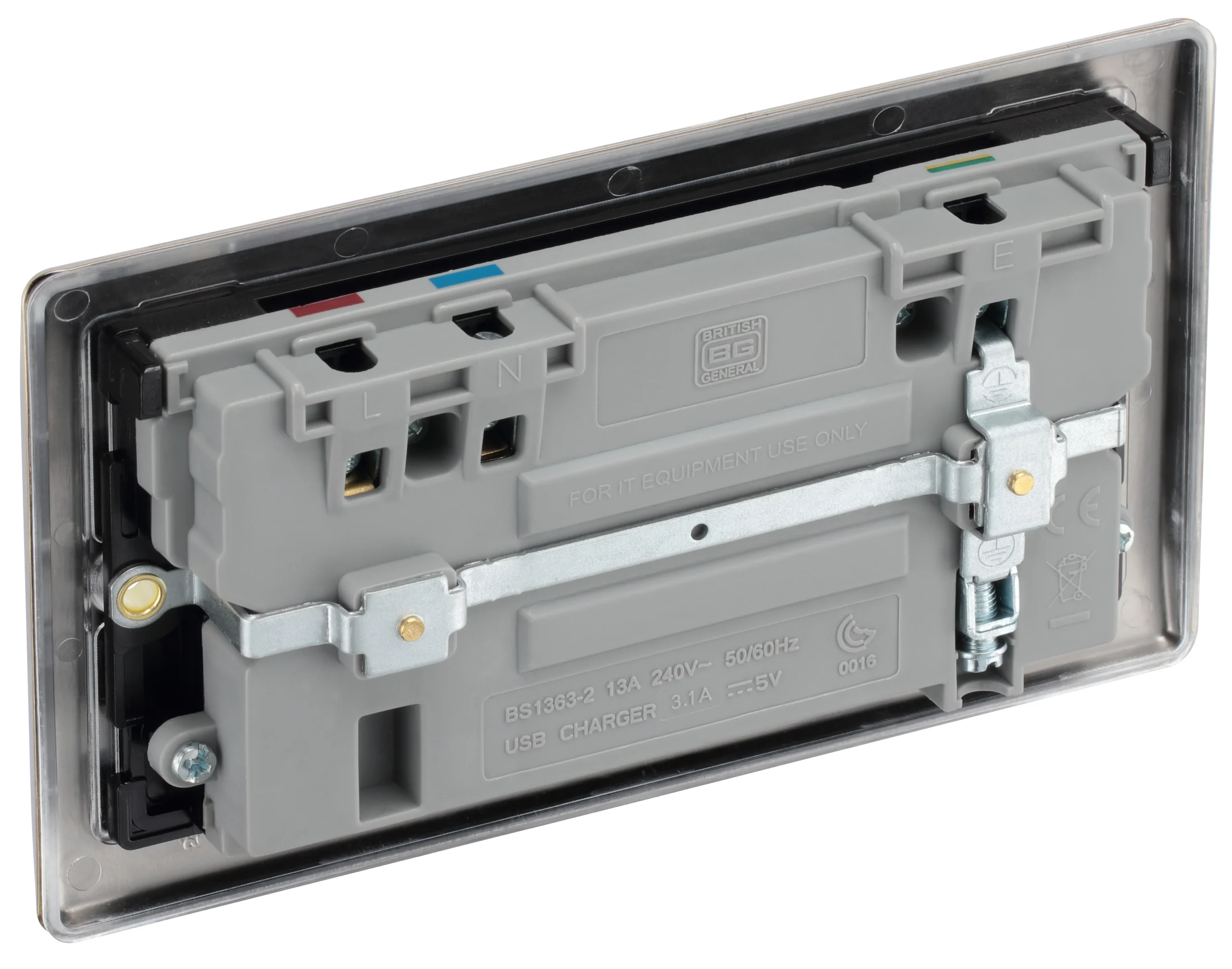 BG Antique Brass Double 13A Switched Socket With USB X2 3.1A & Black Inserts 6 BG Antique Brass Double 13A Switched Socket With USB X2 3.1A & Black Inserts - Image 6