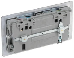 BG Brushed Steel 13A Flat Switched Double WiFi Extender Socket With USB -Master Yale Shop bg brushed steel 13a flat switched double wifi extender socket with usb5050765212984 06c scaled