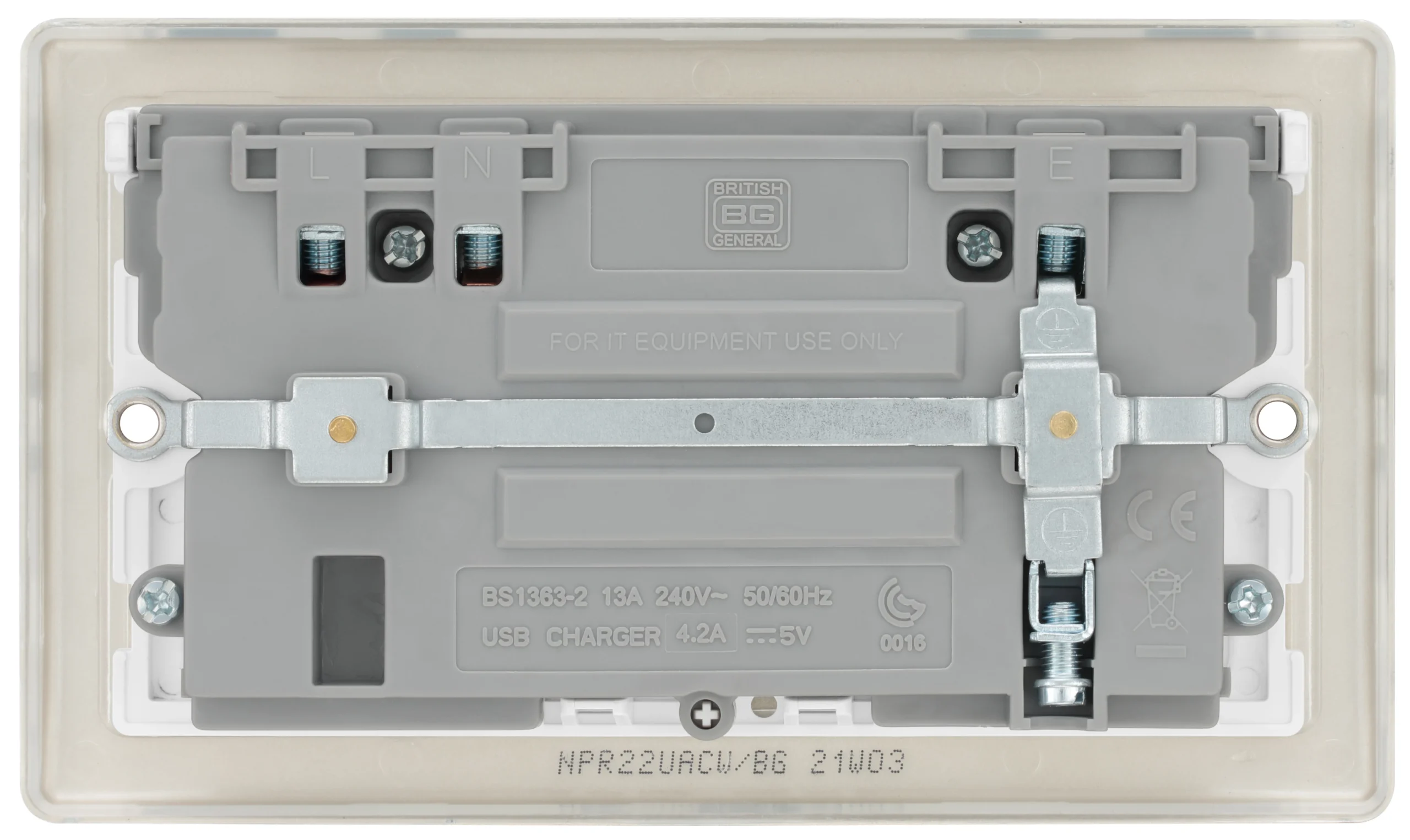 BG Nickel Double 13A Switched Socket With USB X2 4.2A & White Inserts 4 BG Nickel Double 13A Switched Socket With USB X2 4.2A & White Inserts - Image 4
