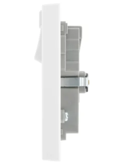 BG White 13A Raised Square Switched Double WiFi Extender Socket With USB -Master Yale Shop bg white 13a raised square switched double wifi extender socket with usb5050765154581 05c scaled