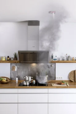 Bosch Smart Home Battery-powered Smart Smoke Alarm -Master Yale Shop bosch smart home battery powered smart smoke alarm4062321091019 07i scaled