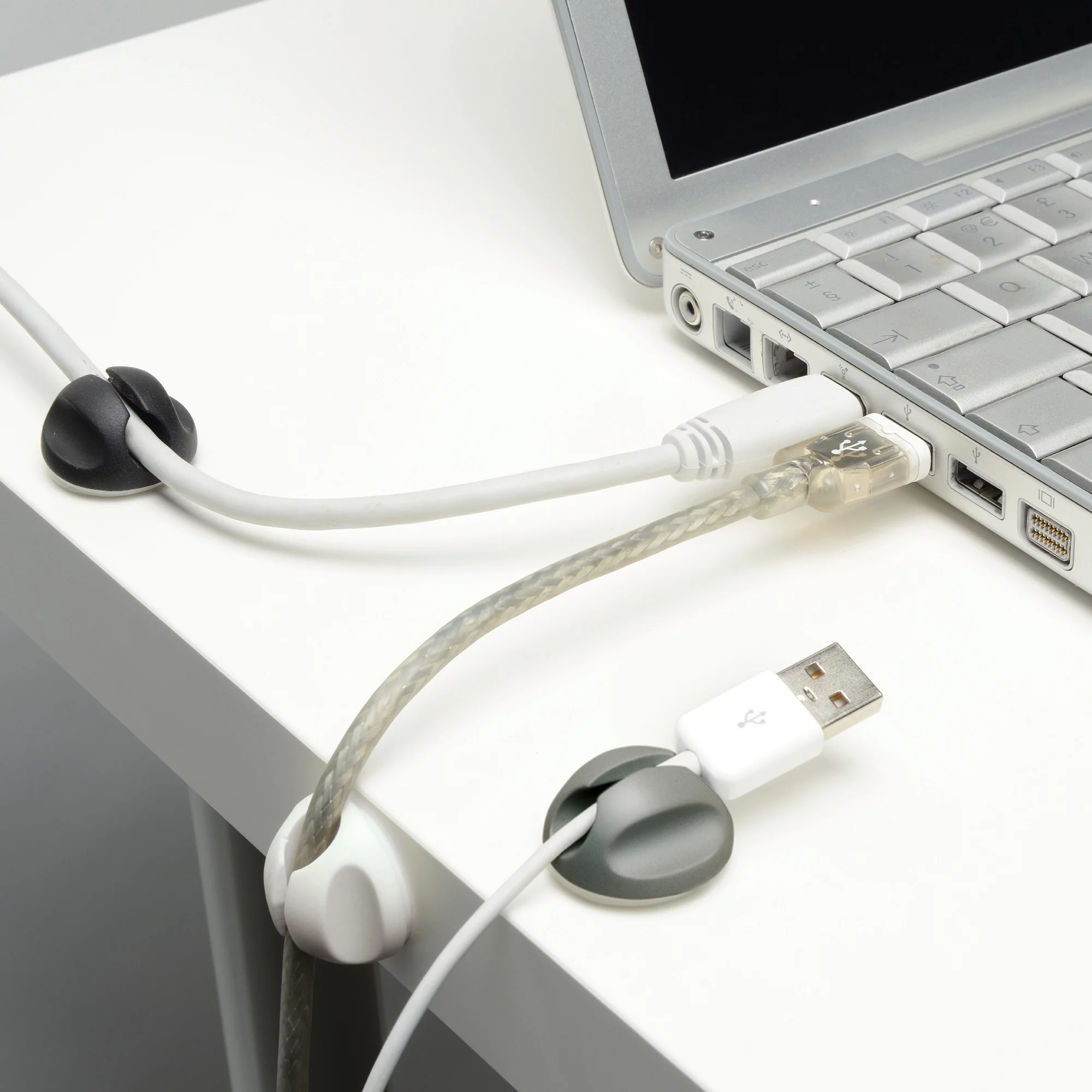 D-Line Black 4 Piece Cable Tidy Kit 4 D-Line Black 4 Piece Cable Tidy Kit - Image 4