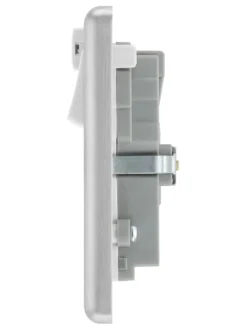 GoodHome Brushed Steel 13A Raised Rounded Switched Double WiFi Extender Socket With USB -Master Yale Shop goodhome brushed steel 13a raised rounded switched double wifi extender socket with usb5059340136066 05c scaled