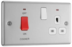 GoodHome Brushed Steel Cooker Switch & Socket With Neon & White Inserts -Master Yale Shop goodhome brushed steel cooker switch socket with neon white inserts5059340132433 03c scaled