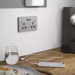 GoodHome Brushed Steel Double 13A Screwless Switched Socket With USB X2 3.1A & Grey Inserts 13 GoodHome Brushed Steel Double 13A Screwless Switched Socket With USB X2 3.1A & Grey Inserts -Master Yale Shop goodhome brushed steel double 13a screwless switched socket with usb x2 3 1a grey inserts5059340132259 01i scaled