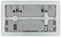 GoodHome Brushed Steel Double 13A Screwless Switched Socket With USB X2 3.1A & Grey Inserts 10 GoodHome Brushed Steel Double 13A Screwless Switched Socket With USB X2 3.1A & Grey Inserts -Master Yale Shop goodhome brushed steel double 13a screwless switched socket with usb x2 3 1a grey inserts5059340132259 04c scaled