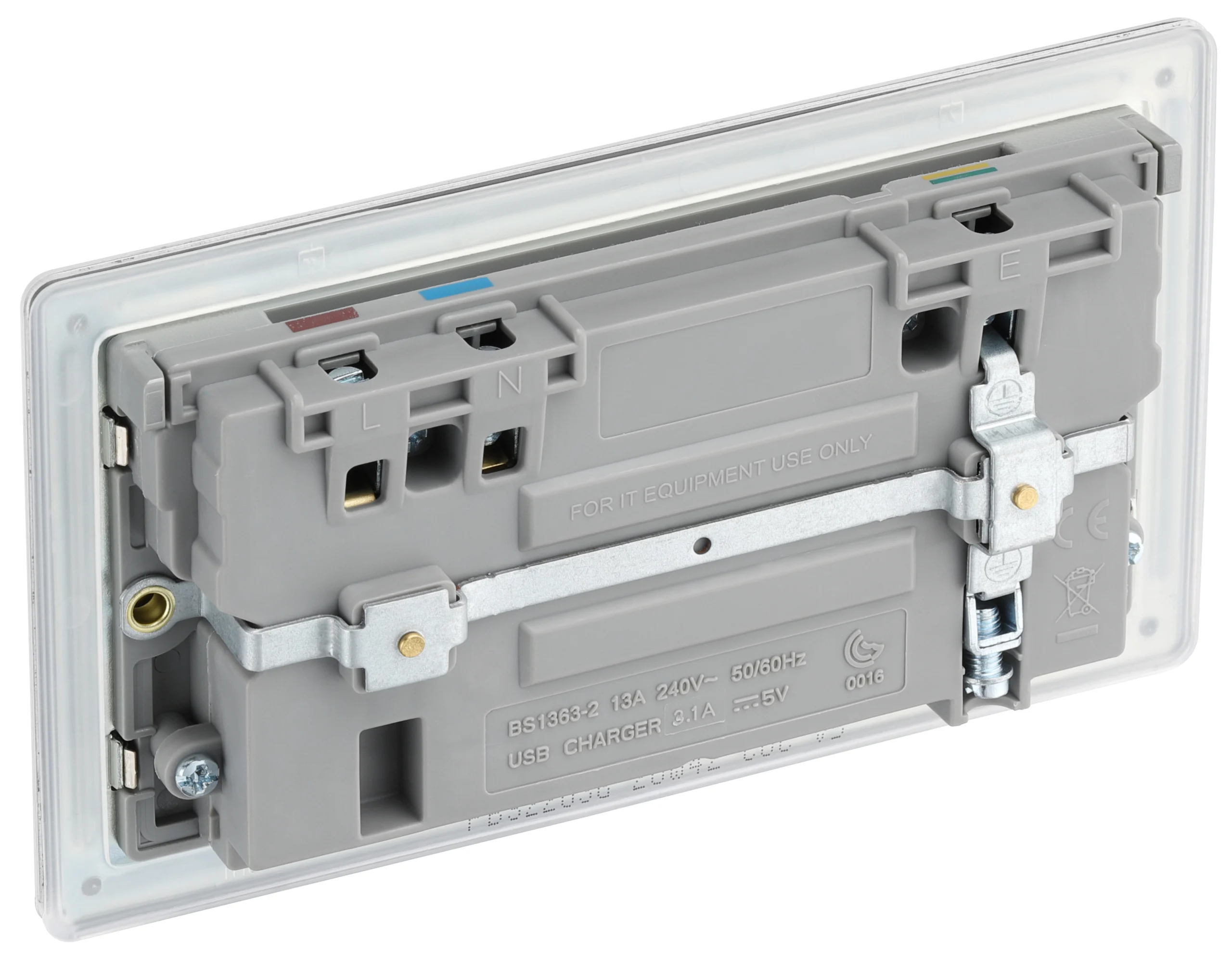 GoodHome Brushed Steel Double 13A Screwless Switched Socket With USB X2 3.1A & Grey Inserts 6 GoodHome Brushed Steel Double 13A Screwless Switched Socket With USB X2 3.1A & Grey Inserts - Image 6