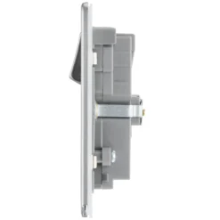 GoodHome Brushed Steel Double 13A Screwless Switched Socket With USB X2 4.2A & Grey Inserts 10 GoodHome Brushed Steel Double 13A Screwless Switched Socket With USB X2 4.2A & Grey Inserts -Master Yale Shop goodhome brushed steel double 13a screwless switched socket with usb x2 4 2a grey inserts5059340135724 05c scaled