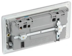 GoodHome Brushed Steel Double 13A Screwless Switched Socket With USB X2 4.2A & Grey Inserts 11 GoodHome Brushed Steel Double 13A Screwless Switched Socket With USB X2 4.2A & Grey Inserts -Master Yale Shop goodhome brushed steel double 13a screwless switched socket with usb x2 4 2a grey inserts5059340135724 21c scaled