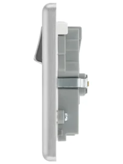 GoodHome Brushed Steel Double 13A Switched Socket With USB X2 4.2A & White Inserts 10 GoodHome Brushed Steel Double 13A Switched Socket With USB X2 4.2A & White Inserts -Master Yale Shop goodhome brushed steel double 13a switched socket with usb x2 4 2a white inserts5059340136042 05c scaled