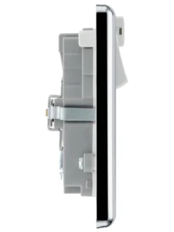 GoodHome Chrome 13A Raised Rounded Switched Double WiFi Extender Socket With USB 10 GoodHome Chrome 13A Raised Rounded Switched Double WiFi Extender Socket With USB -Master Yale Shop goodhome chrome 13a raised rounded switched double wifi extender socket with usb5059340136110 05c scaled