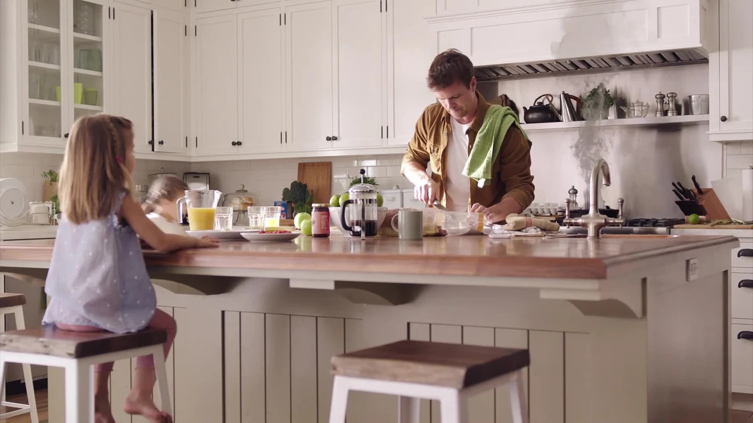 Google Nest Battery-powered Smoke & Carbon Monoxide Alarm 2 Google Nest Battery-powered Smoke & Carbon Monoxide Alarm - Image 2