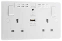 LAP White 13A Raised Slim Switched Double WiFi Extender Socket With USB 8 LAP White 13A Raised Slim Switched Double WiFi Extender Socket With USB -Master Yale Shop lap white 13a raised slim switched double wifi extender socket with usb5057741127614 03c scaled