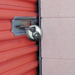 Master Lock Excell Heavy Duty Stainless Steel Closed Shackle Disc Padlock (W)70mm -Master Yale Shop master lock excell heavy duty stainless steel closed shackle disc padlock w 70mm3520190929679 21c bq