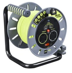 Masterplug 2 Socket Cable Reel With USBs, 20m