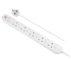 Masterplug 6 Socket 13A Switched Surge Protected White Extension Lead, 2m -Master Yale Shop masterplug 6 socket 13a switched surge protected white extension lead 2m5015056641676 06c bq scaled