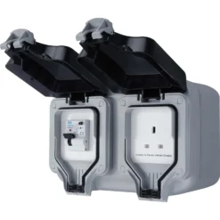 Masterplug Waterproof 13A Mains-powered RCBO Protected Outdoor Socket 25 Masterplug Waterproof 13A Mains-powered RCBO Protected Outdoor Socket -Master Yale Shop masterplug waterproof 13a mains powered rcbo protected outdoor socket5015056640938 09c bq scaled