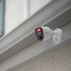 Swann 4K 4 Camera CCTV DVR Kit -Master Yale Shop swann 4k 4 camera cctv dvr kit0840236129386 02i bq scaled