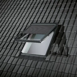 Velux Anthracite Aluminium Tile Flashing, (L)1.18m (W)1.14m 11 Velux Anthracite Aluminium Tile Flashing, (L)1.18m (W)1.14m -Master Yale Shop velux anthracite aluminium tile flashing l 1 18m w 1 14m5702326243905 01i bq