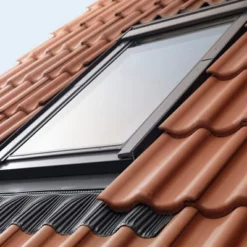 Velux Grey Aluminium Flashing, (L)0.78m (W)0.55m -Master Yale Shop velux grey aluminium flashing l 0 78m w 0 55m5702326243523 08bq