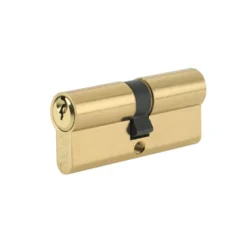 Yale Essentials White Zinc Alloy Lever Door Handle (L)32mm, Pair 3 Yale Essentials White Zinc Alloy Lever Door Handle (L)32mm, Pair -Master Yale Shop yale essentials white zinc alloy lever door handle l 32mm pair5011802311244 22c BQ